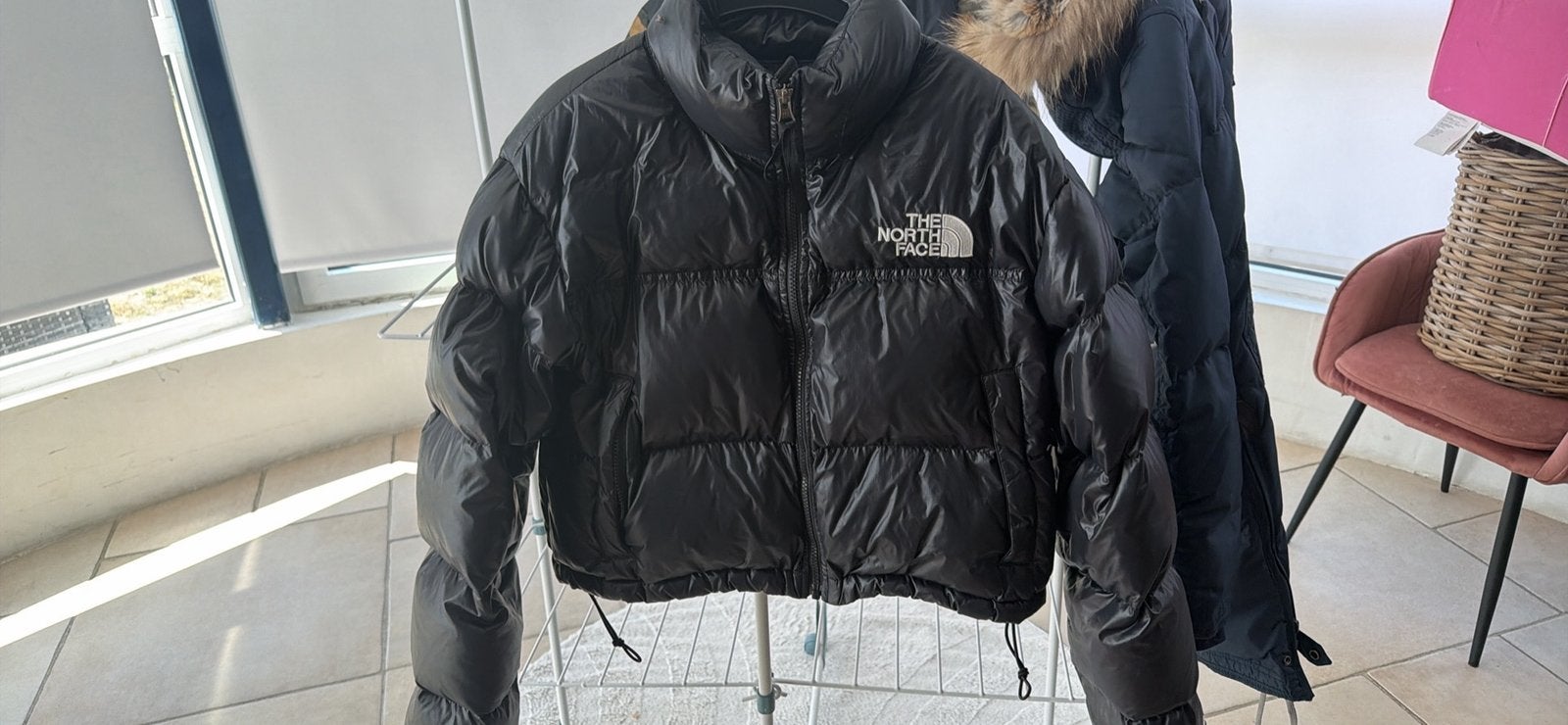 Northface winterjas maat medium dames zwart 700type, Ophalen of Verzenden, Zo goed als nieuw, Zwart