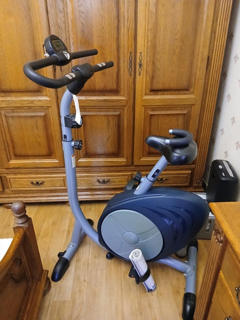 Stationaire fiets., Sport en Fitness, Fitnessapparatuur, Ophalen, Hometrainer
