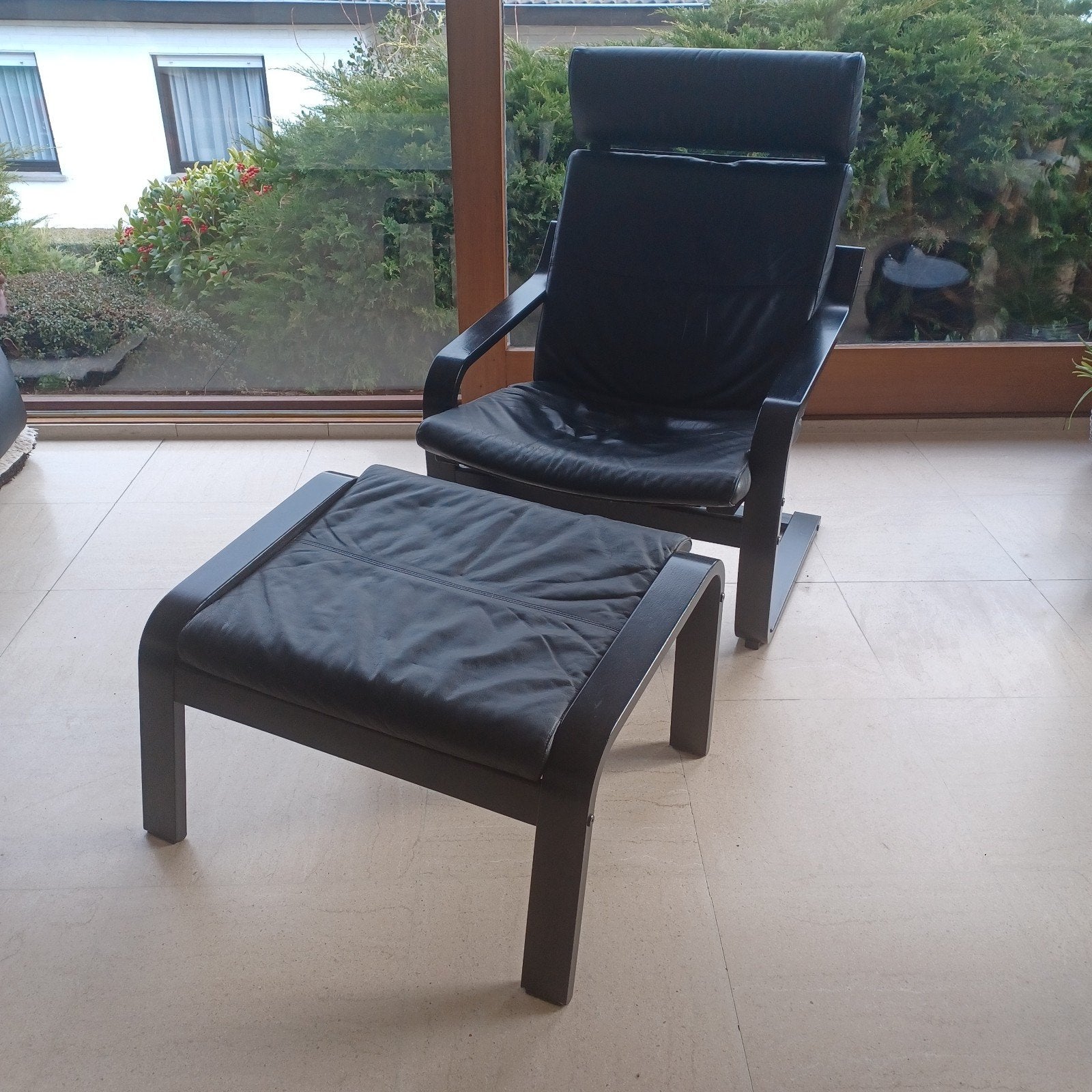 zetel met hocker in zwart leder, Huis en Inrichting, Ophalen
