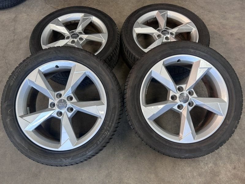 19 inch originele velgen + winterbanden Audi Q3 235 50 19 83, Pneus et Jantes, Pneus hiver, -, 19 pouces