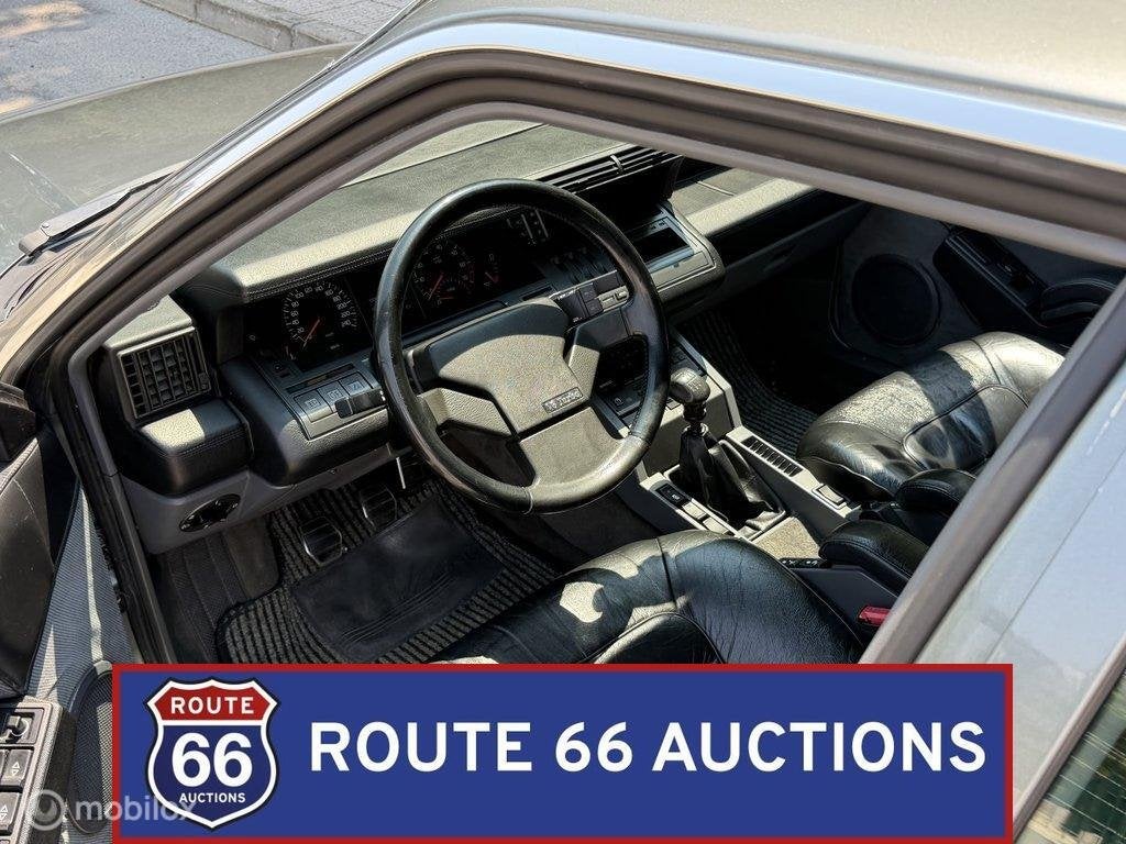 Renault 25 V6 Turbo | 1990 | Route 66 Auctions, Renault, Zwart, Bedrijf, Handgeschakeld