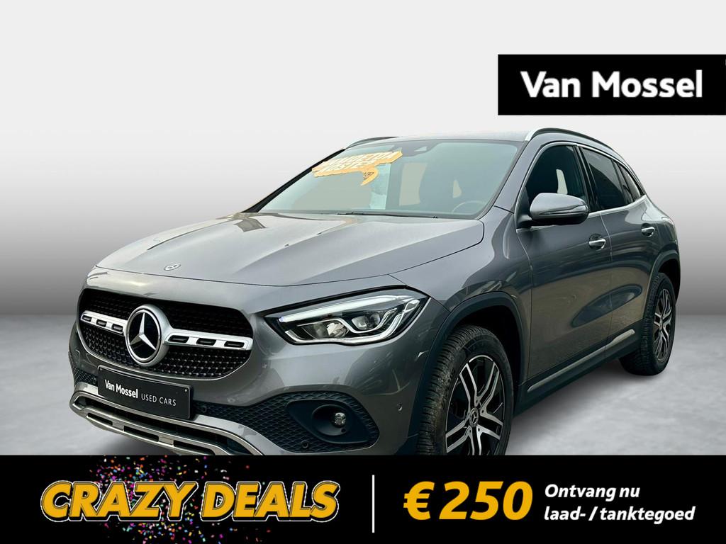 Mercedes-Benz GLA-klasse 200, Auto's, Stof, 4 cilinders, 120 kW, 5 deurs