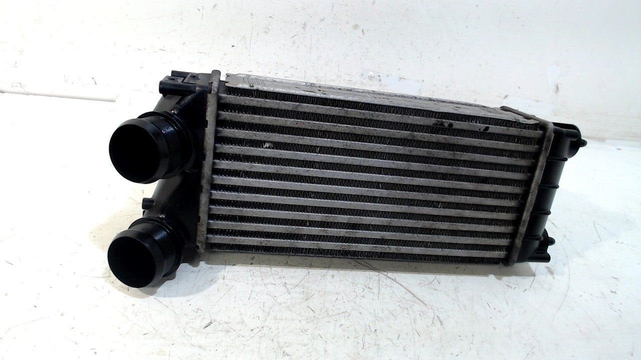 Intercooler radiateur Peugeot Partner, Onderdelen@venauto.nl, Van der Ven Autorecycling B.V., Gebruikt, Ettenseweg 76, 4706 PB Roosendaal, The Netherlands