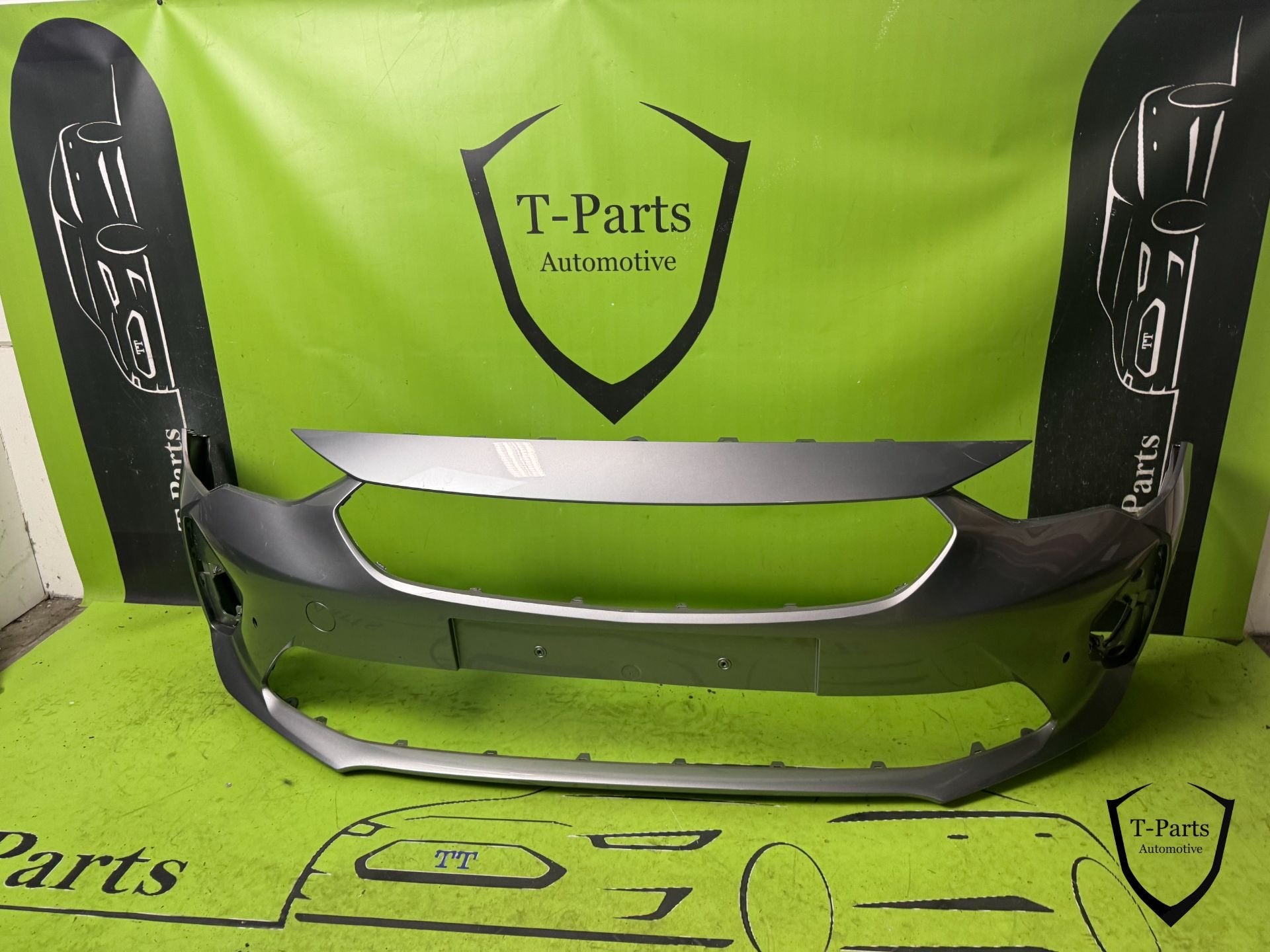 Opel corsa F GS LINE voorbumper origineel 6x PDC bumper, Gebruikt, Voor, Opel Automobile GmbH, Kontakt@opel-infoservice.de
