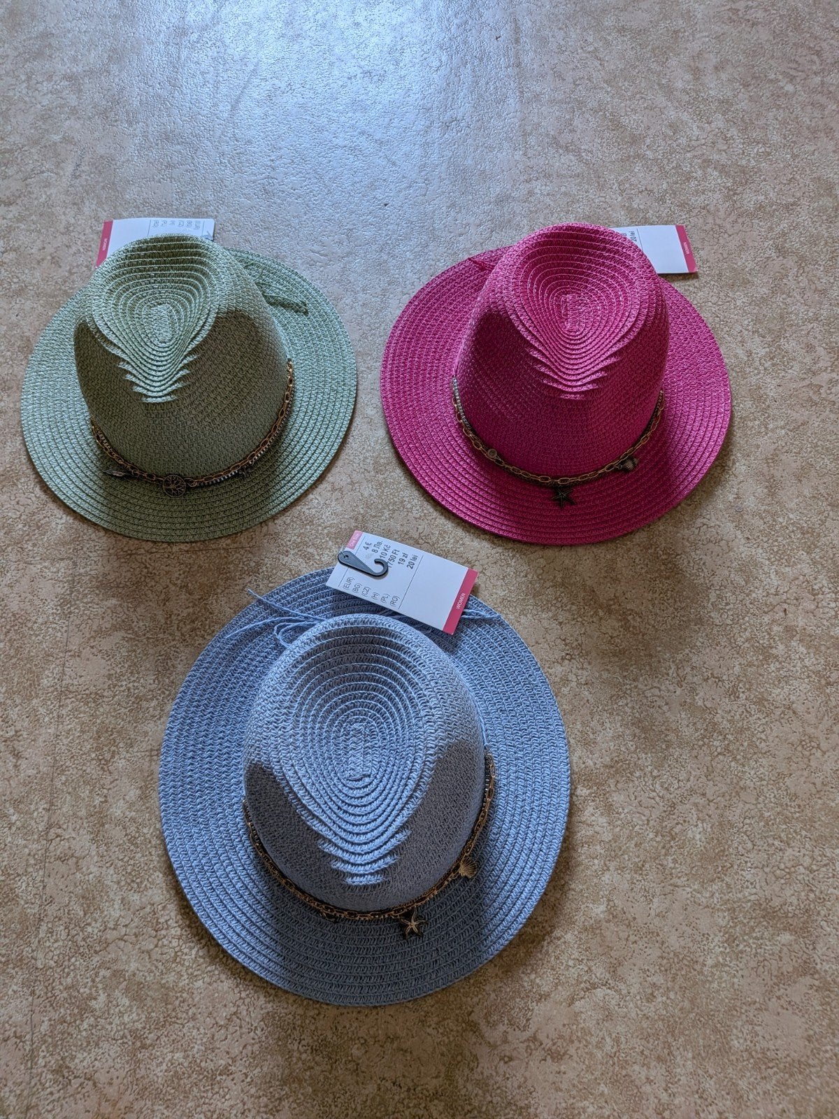 3 Strandhoeden (Nieuw!), Kleding | Dames, Hoeden en Petten, Ophalen of Verzenden