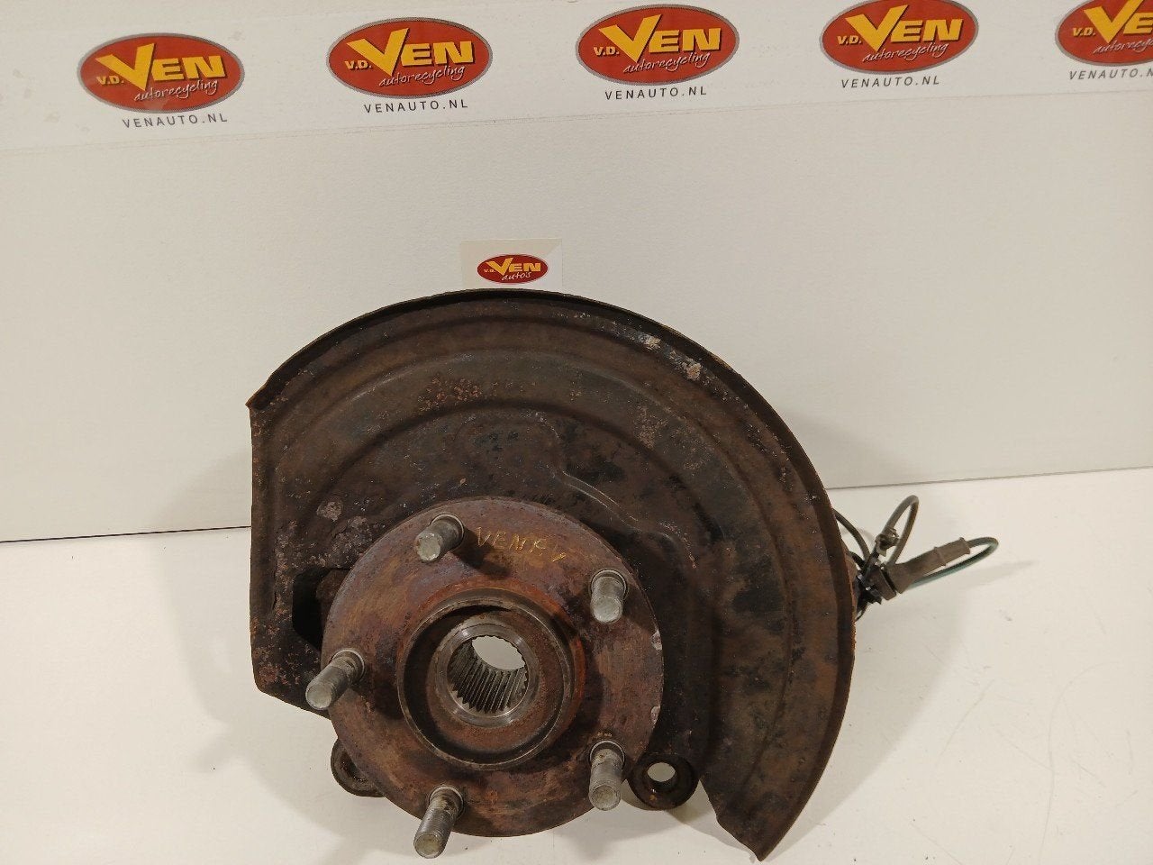Wielnaaf rechts voor Nissan Juke, Onderdelen@venauto.nl, Van der Ven Autorecycling B.V., Gebruikt, Ettenseweg 76, 4706 PB Roosendaal, The Netherlands