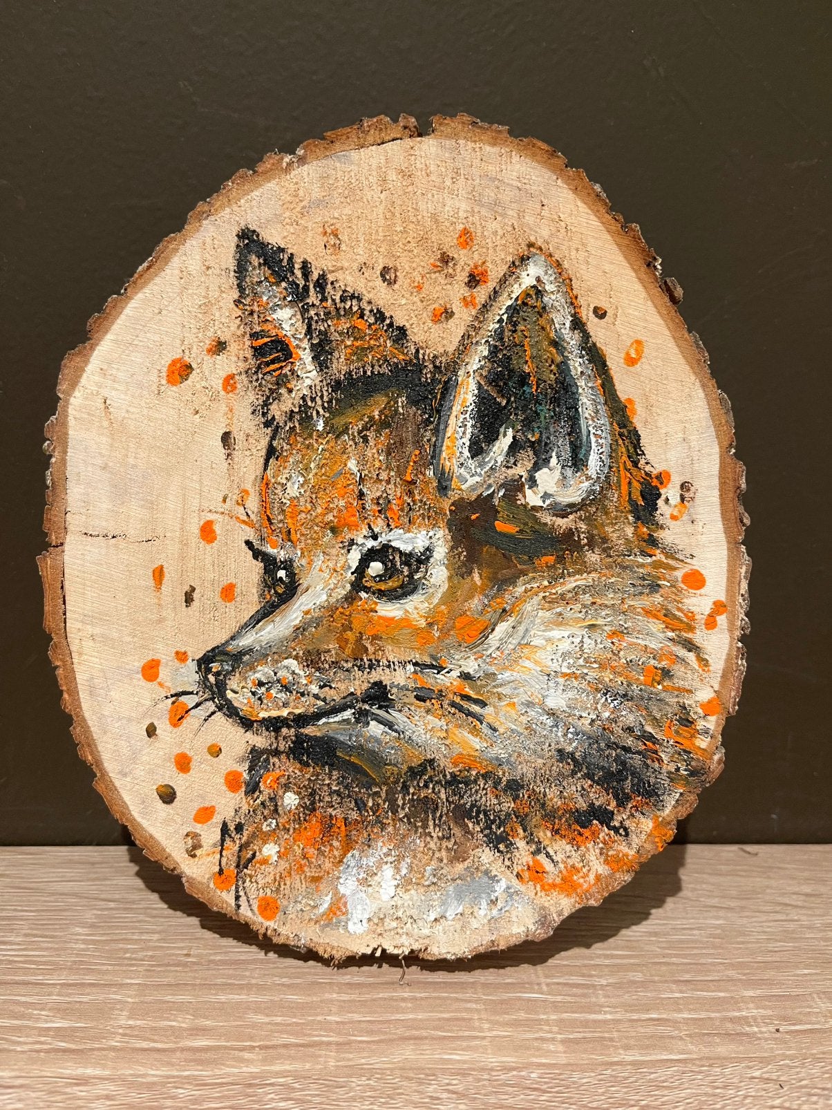 Peinture de renard doux sur un disque d'arbre - Mk Art, Enlèvement ou Envoi, Bois, Peinture acrylique, Animaux