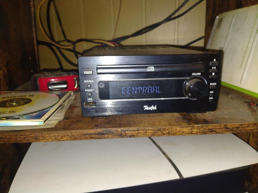 teufel dab + radio zwart, Nieuw, 60 tot 120 watt, Front, Rear of Stereo speakers, Ophalen