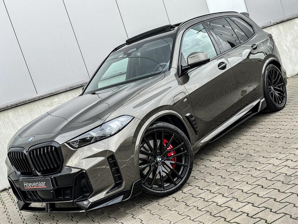 BMW X5 XDrive50e 490Pk M-sport Performance Pano 22Inch, Cuir, Argent ou Gris, X5, Entreprise