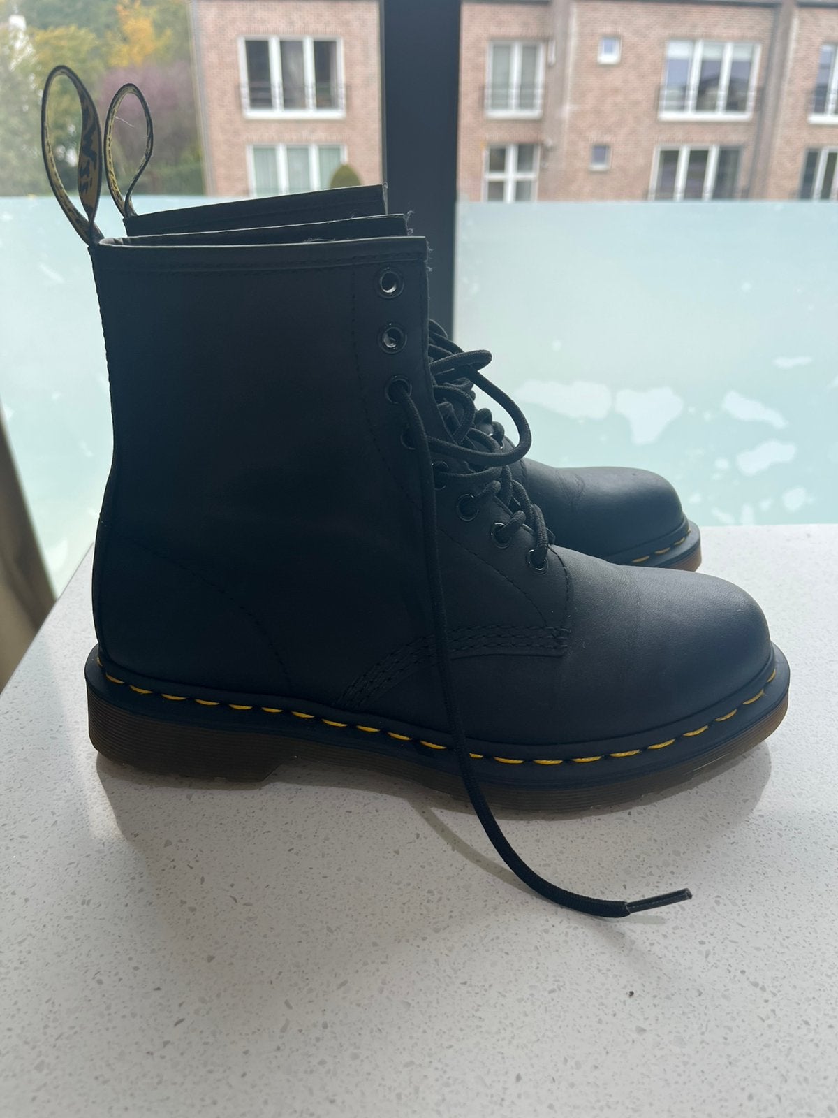 Dr. Martins smooth leren veterlaarzen maat 40, Enlèvement ou Envoi, Comme neuf