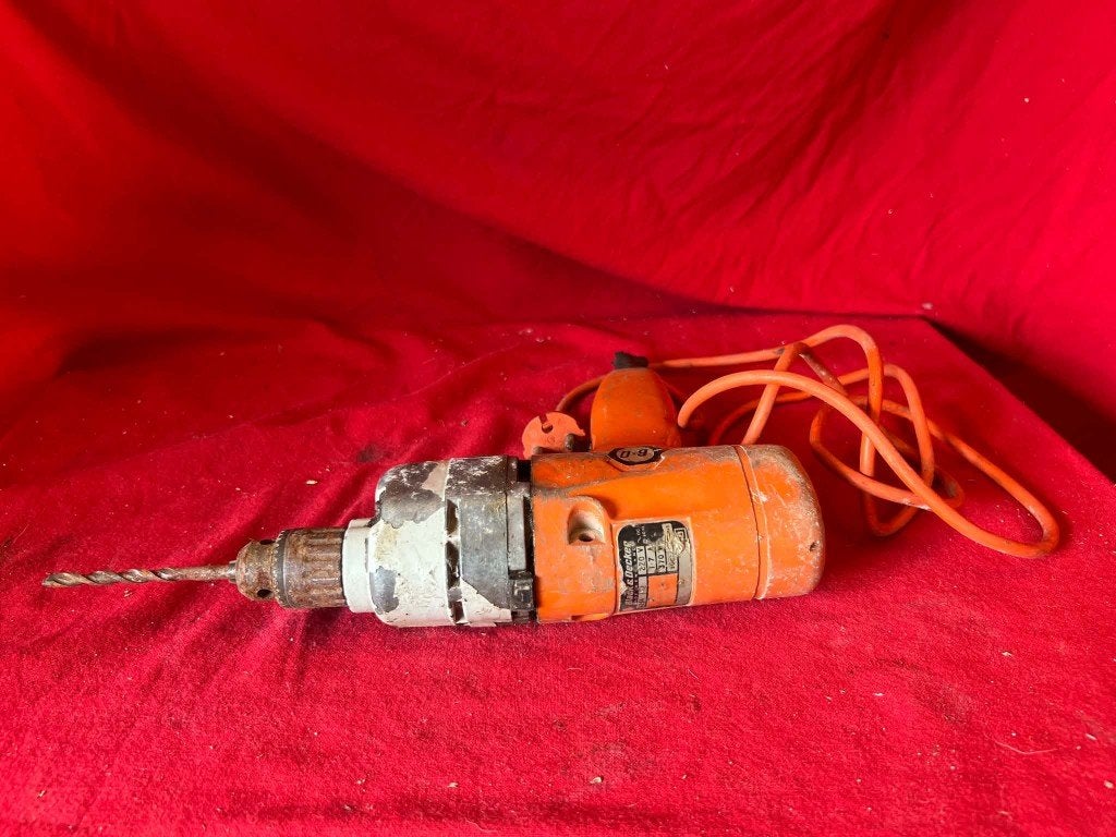 Perceuse B&D., Enlèvement ou Envoi, Utilisé, Moins de 400 watts, Perceuse