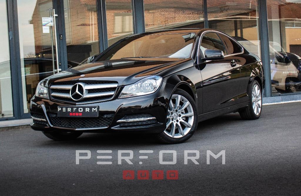 Mercedes-Benz C 220 Coupé *AMG*NAVI*PDC*1J GARANTIE*, Automaat, 4 zetels, Achterwielaandrijving, 1800 kg