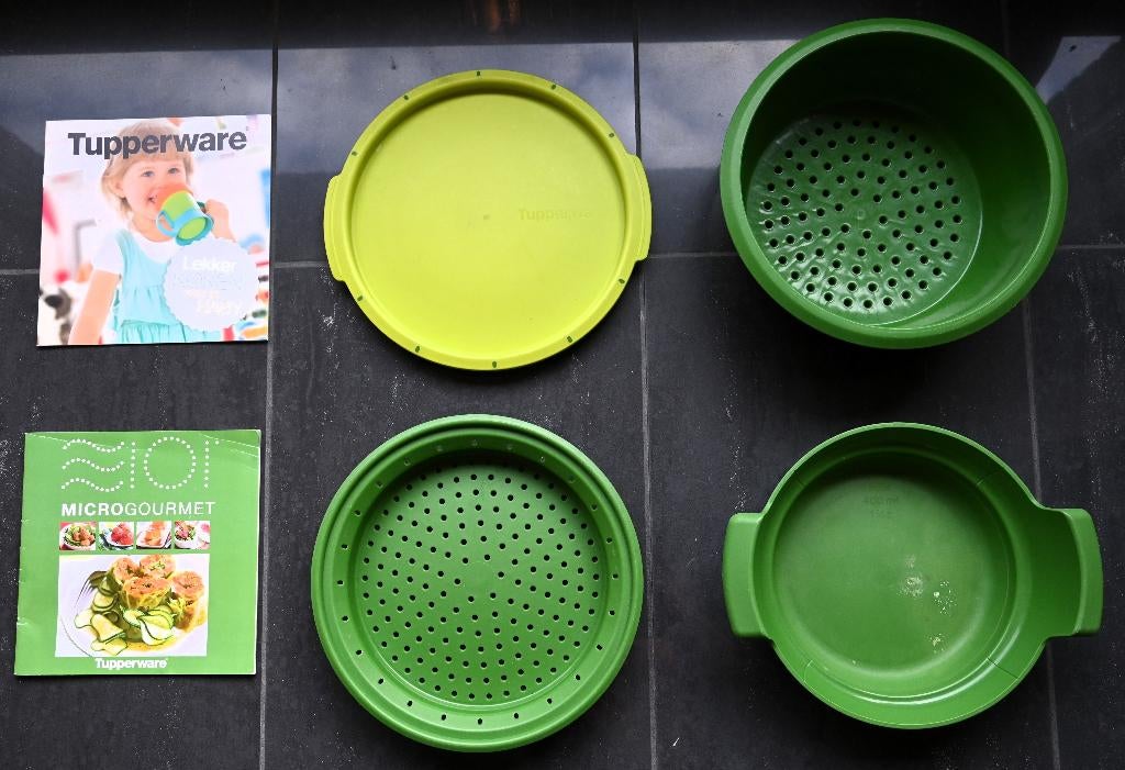 Tupperware Microgourmet 101 stoompan met receptenboekjes, Ophalen of Verzenden, Gebruikt, Groen, Bak of Kom