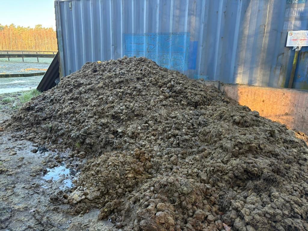 Paardenmest, Enlèvement, Fumier