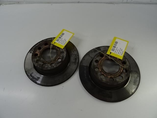 FREIN DISQUE ARRIÈRE Seat Leon (5FB) (01-2012/08-2020), Utilisé, Seat