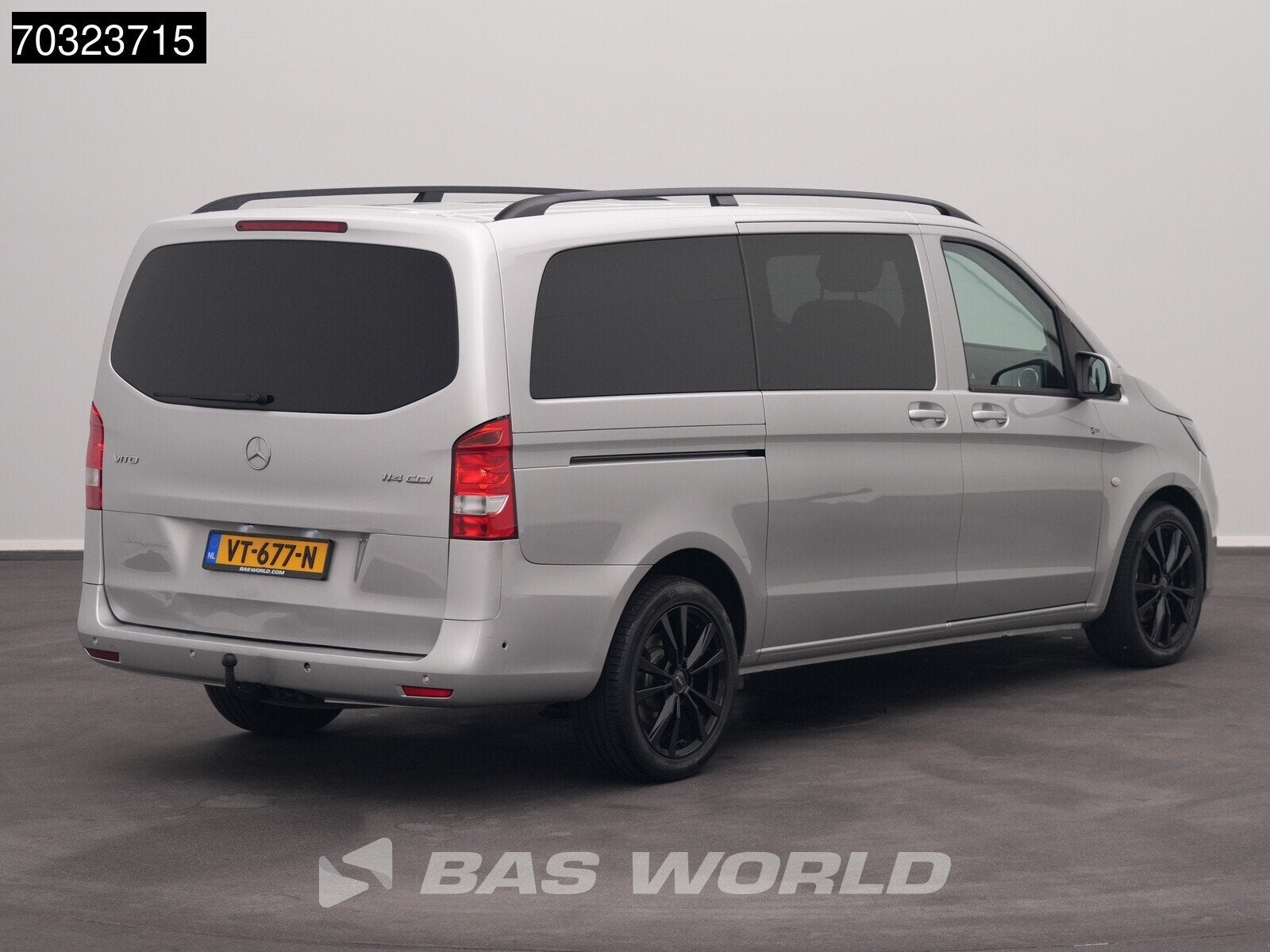 Mercedes Vito 114 Automaat Dubbel Cabine L2H1 Trekhaak Airco, Euro 5, Stof, Gebruikt, 4 cilinders