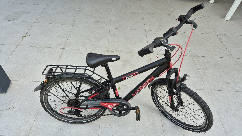 👍 Als nieuw jongensfiets “Danger” 22 inch, schokdemper voor, Fietsen en Brommers, Ophalen, 22 inch, Versnellingen, Danger