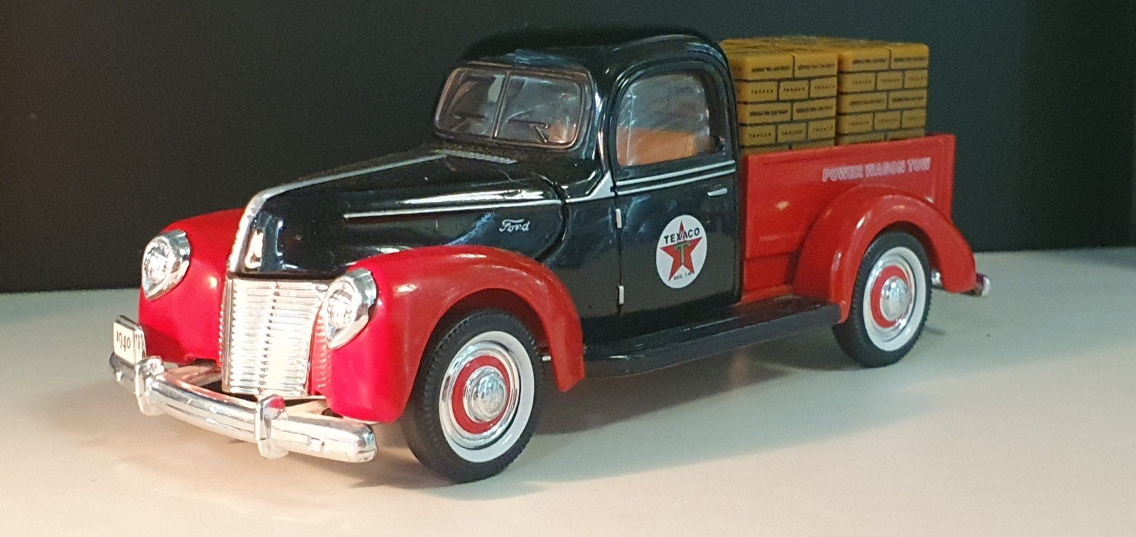 Camionnette Ford 1939 (n 1590), Enlèvement ou Envoi