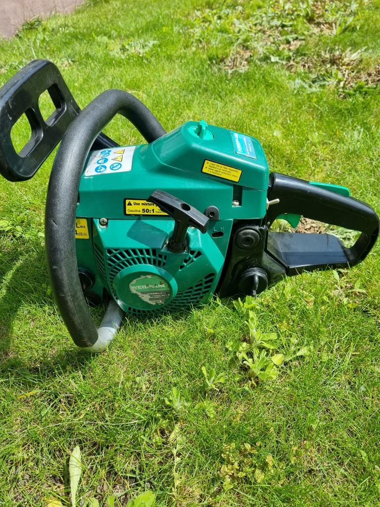 Tronçonneuse powerplus, Jardin & Terrasse
