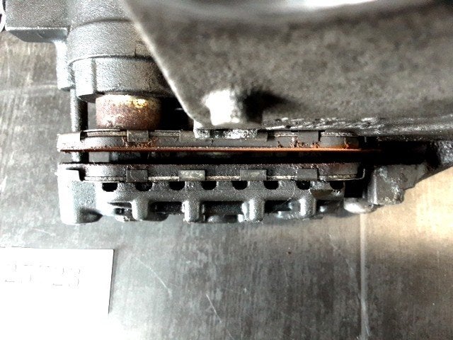 XL1000V 1999 - 2002 Honda Remklauw D1-57936
