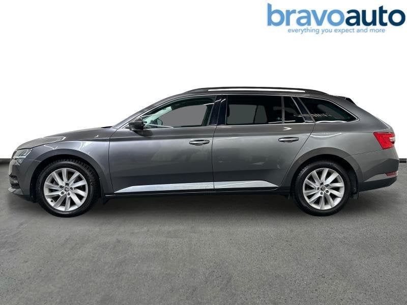 Skoda Superb Combi DSG | park assist | extra winter wheels k, Automaat, 1498 cc, Bedrijf, Break