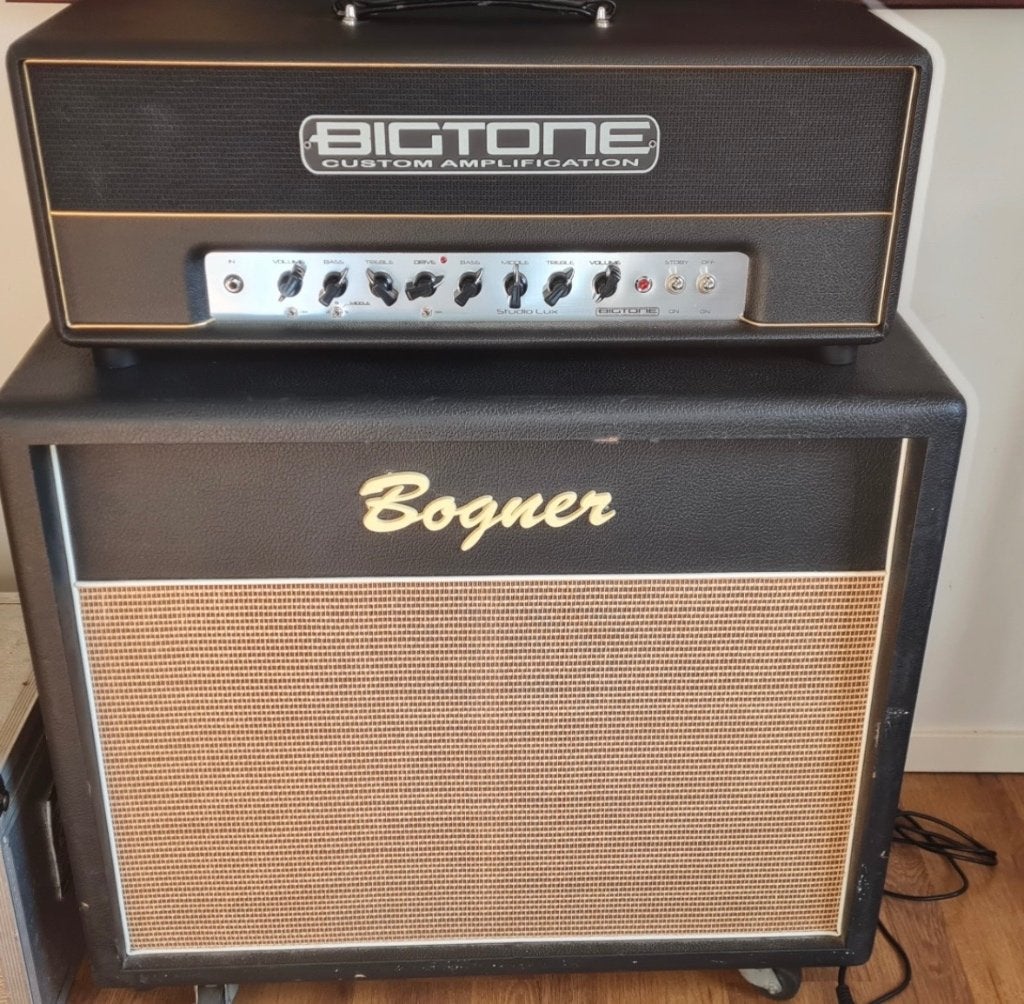 Bigtone Studio Lux 50 + Bogner 2x12, Ophalen, Zo goed als nieuw, Gitaar, 50 tot 100 watt