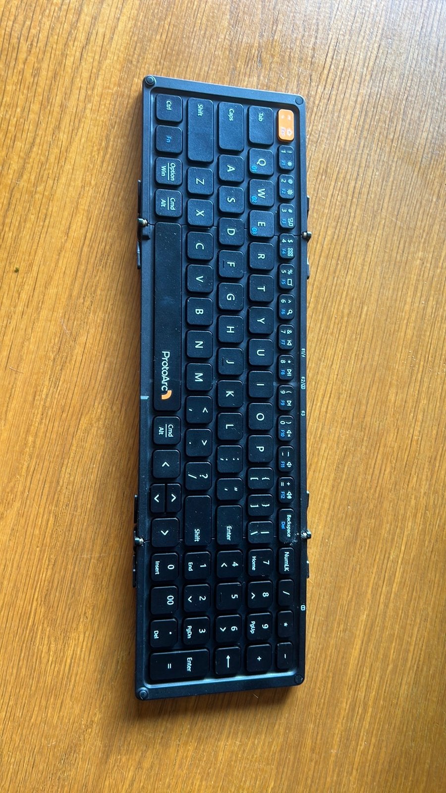 Qwerty draadloos toetsenbord mini in perfecte staat, Computers en Software, Toetsenborden, Ophalen of Verzenden, Qwerty, Zo goed als nieuw