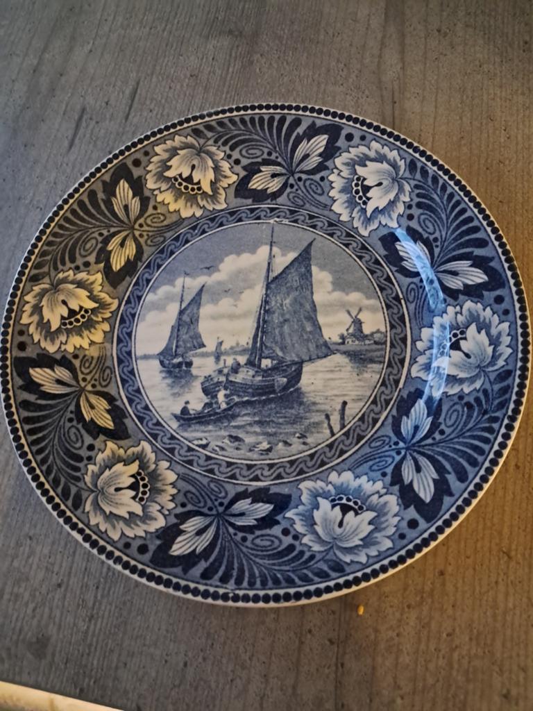 Delftsblauw bord diameter  23 cm, Ophalen