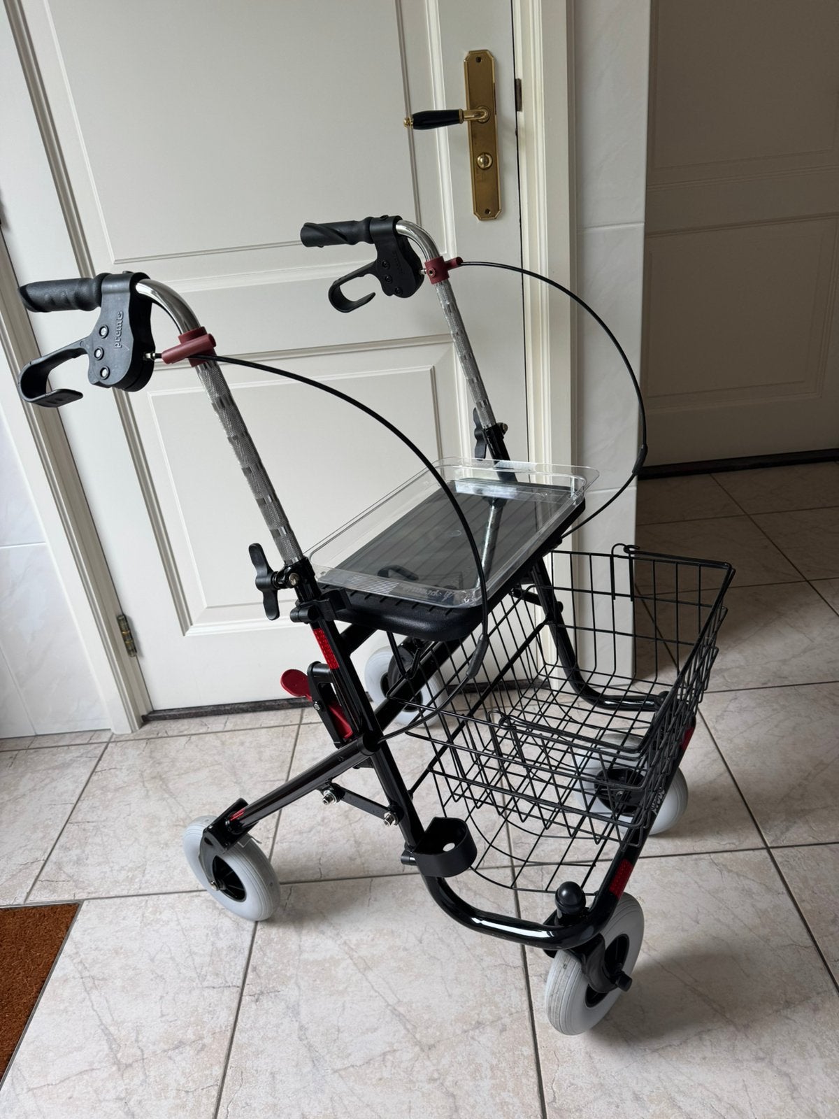 Te koop in zeet goede staat verkerende rollator., Diversen, Ophalen, Opvouwbaar, Zo goed als nieuw