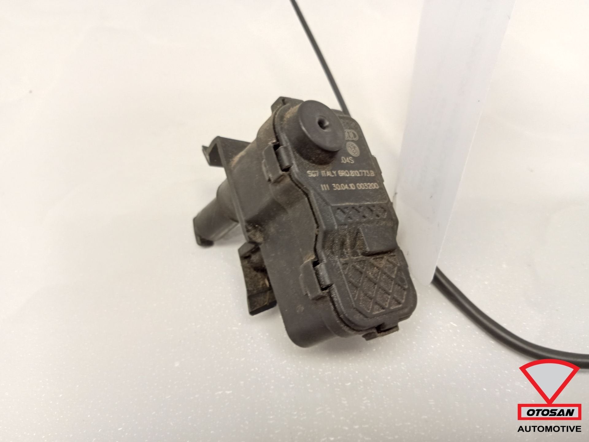 VW Polo 6R 6C VAG Stelmotor Tankklep 6R0810773B, Autos : Pièces & Accessoires, Électronique & Câbles, Volkswagen, Utilisé