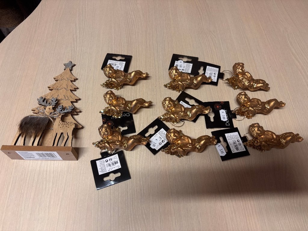 9 Nieuwe goudkleurige engeltjes & 1Nieuw houten Kerstb, Ophalen, Nieuw