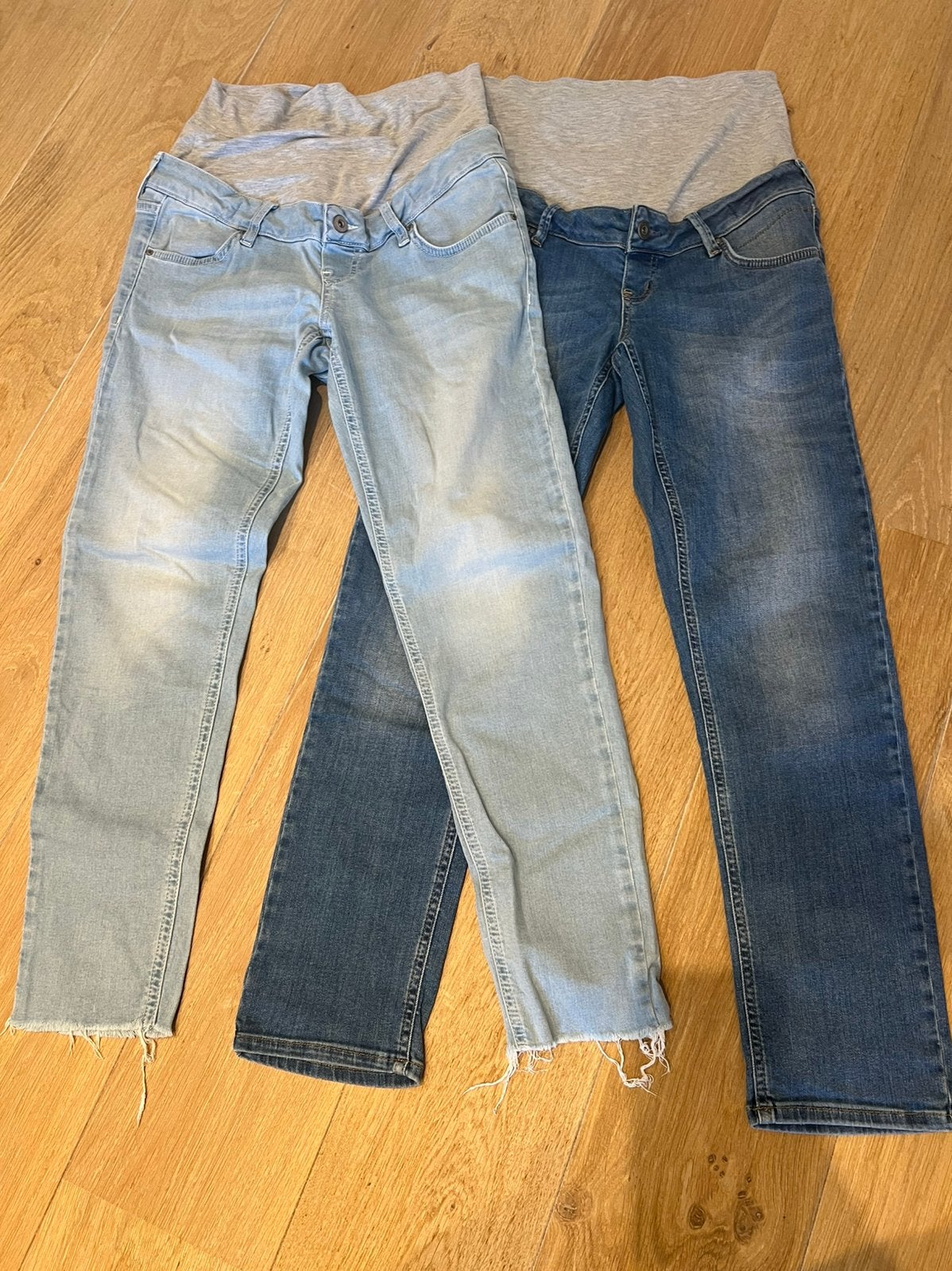 2 pantalons de maternité taille 28, Vêtements | Femmes, Vêtements de grossesse, Taille 38/40 (M), Enlèvement ou Envoi, Comme neuf