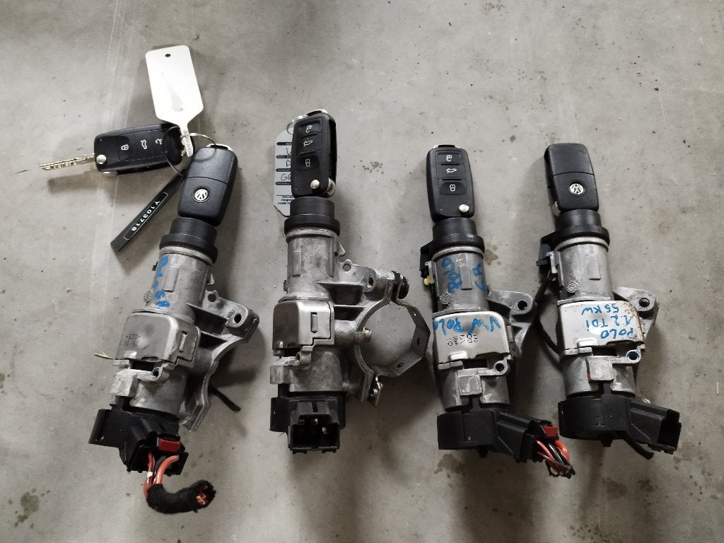 VW POLO 6R ONTSTEKINGSCILINDER, Ophalen, Gebruikt, Audi