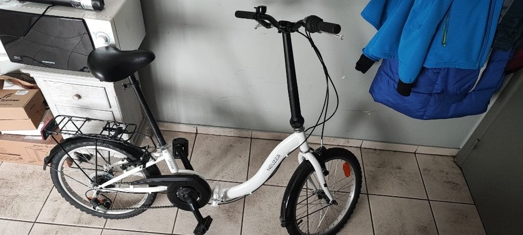 witte Vouwfiets Neuzer Lage Instap 6V, Velgrem, Versnellingen, Zo goed als nieuw, Ophalen