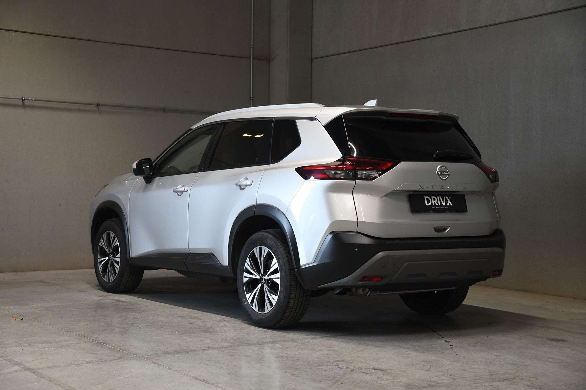Nissan X-Trail N-Connecta Automaat - 7pl. - 360° - ACC - PD, Auto's, Stof, Gebruikt, 117 kW, 4 cilinders