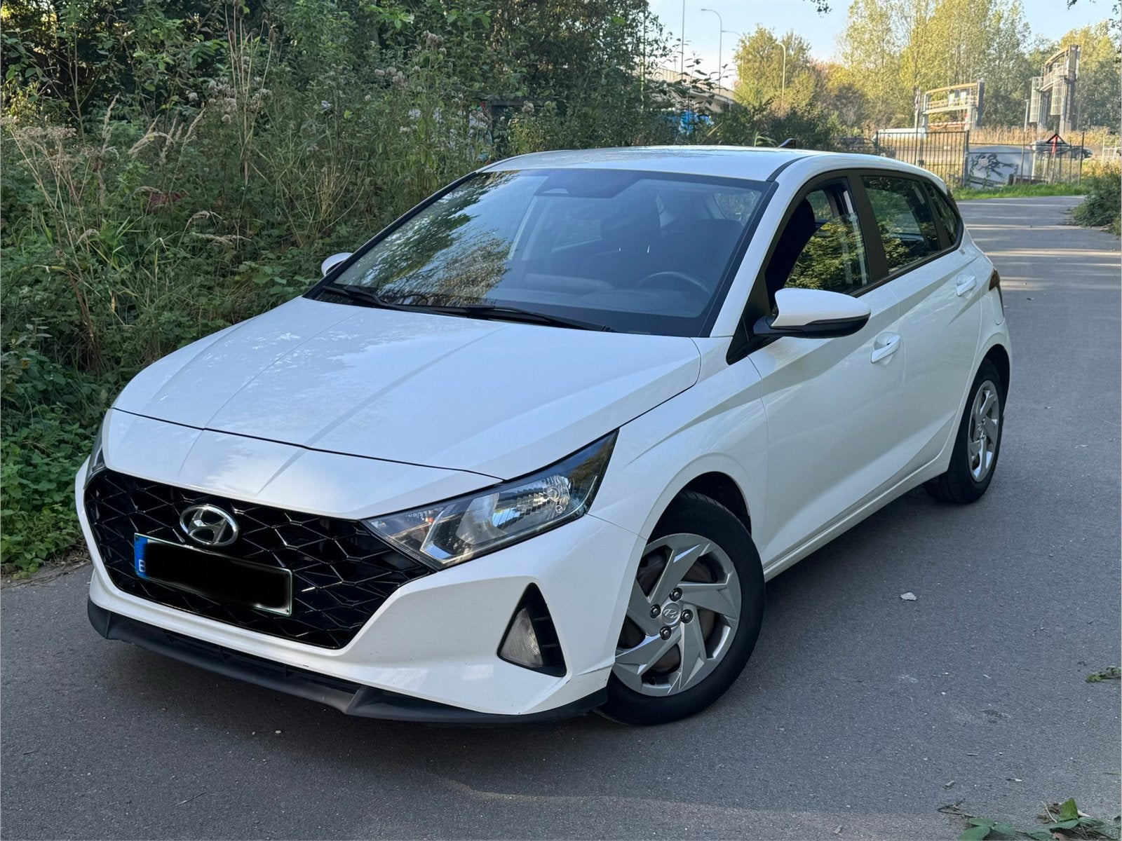 Hyundai i20 1.0i 73.5kw bouwjaar 2023, Autos, Achat, Ordinateur de bord, Euro 6, Boîte manuelle