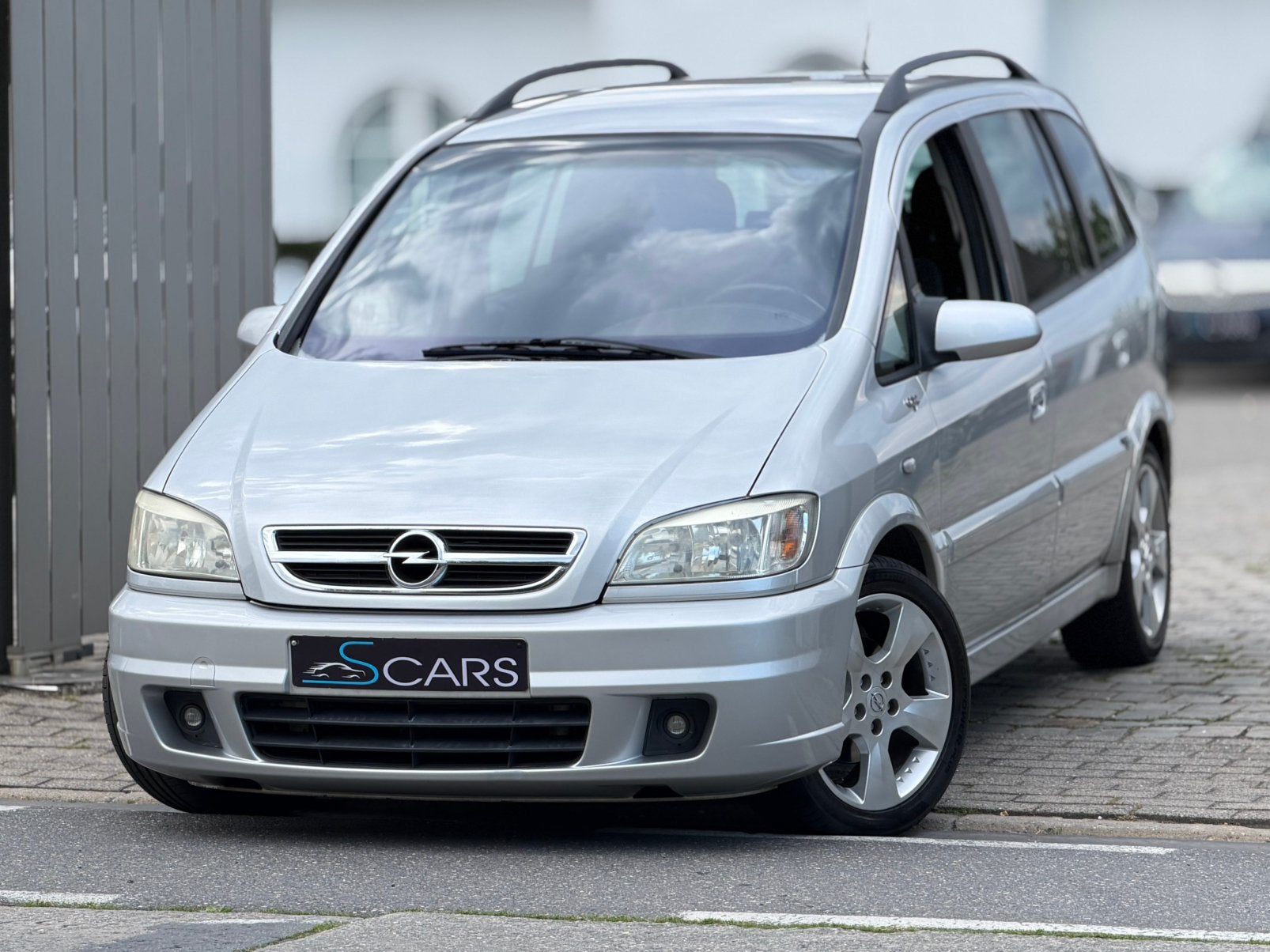 Opel zafira 1.8i Opc Line ** 137.000 km ** 7 Plaatsen **, Auto's, Voorwielaandrijving, 1350 kg, 4 cilinders, 7 zetels