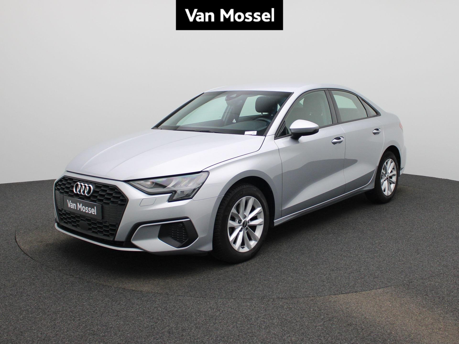 Audi A3 Berline 2.0 TDi 30 85kW Attraction, Argent ou Gris, 4 portes, Entreprise, Tissu