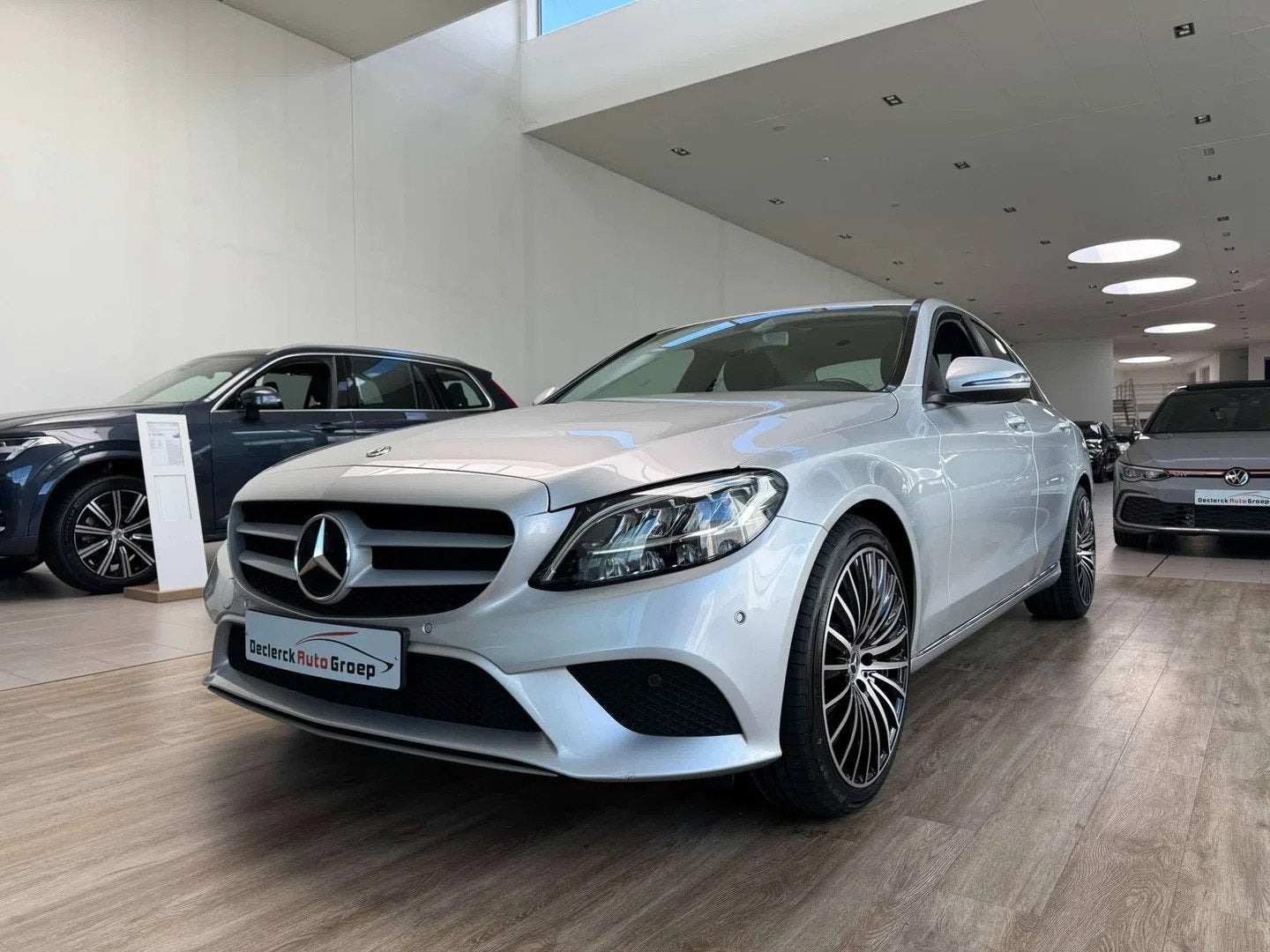 Mercedes-Benz C-CLASS 180 BENZINE*TREKHAAK*CAMERA*SLECHTS 79, Achat, 156 ch, 1535 kg, Noir