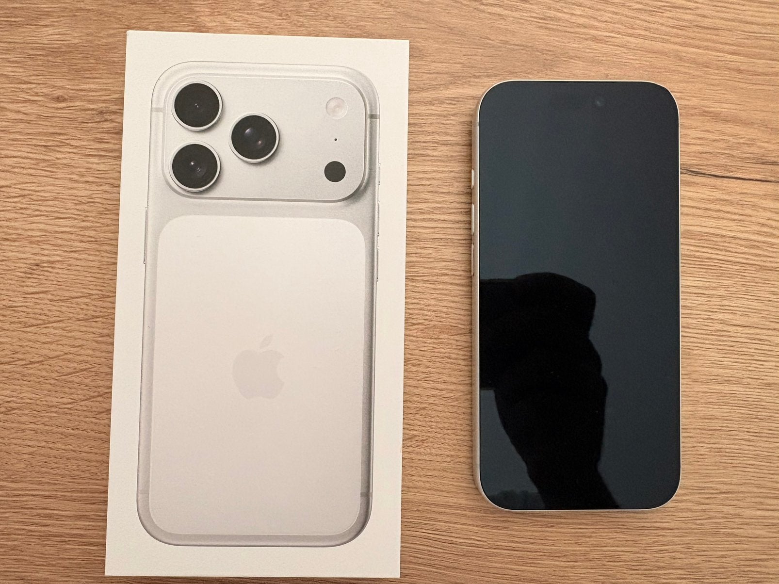 Iphone 17 pro 256Gb silver, Telecommunicatie, Ophalen, Zo goed als nieuw