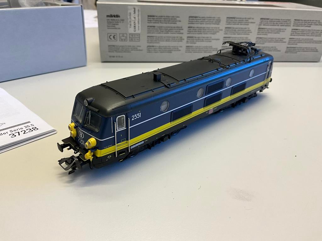 Marklin NMBS HO série 25.5 dans la version Benelux., Enlèvement ou Envoi, Comme neuf