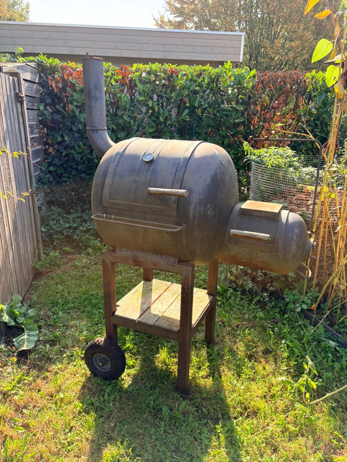 Zelf gemaakte offset smoker, Ophalen, Gebruikt