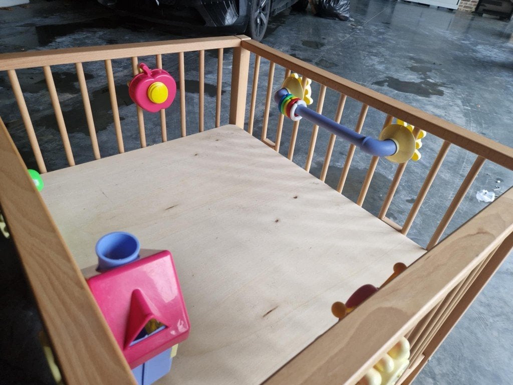 Park in lichte kleur hout, Kinderen en Baby's, Ophalen, Zo goed als nieuw, Vierkant, In hoogte verstelbaar