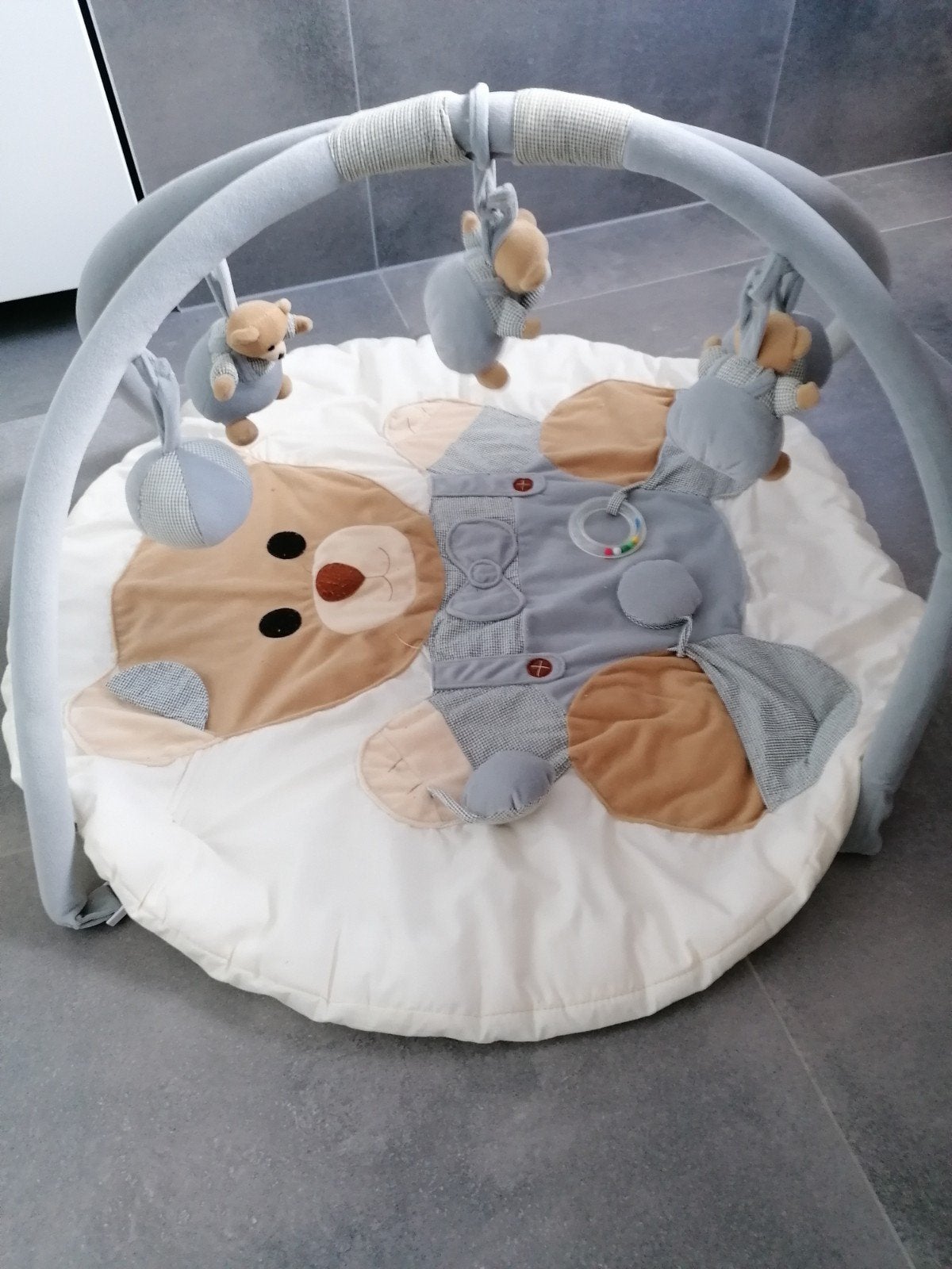 Speelkleed, Ophalen
