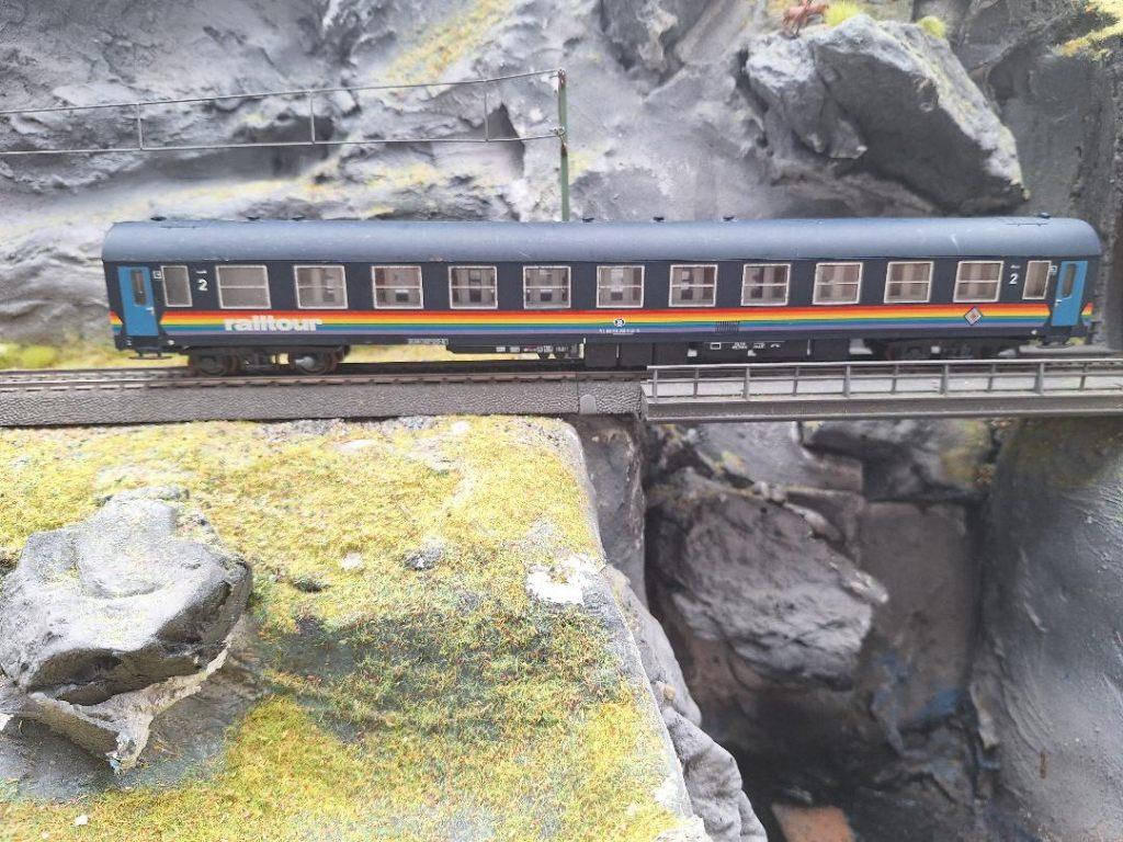 Marklin HO Belgiese pride wagon SNCB, Enlèvement ou Envoi, Courant alternatif, Wagon, Comme neuf