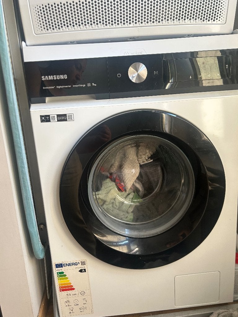 Lave linge Samsung, 1200 à 1600 tours, Programme lavage à la main, Comme neuf, Chargeur frontal