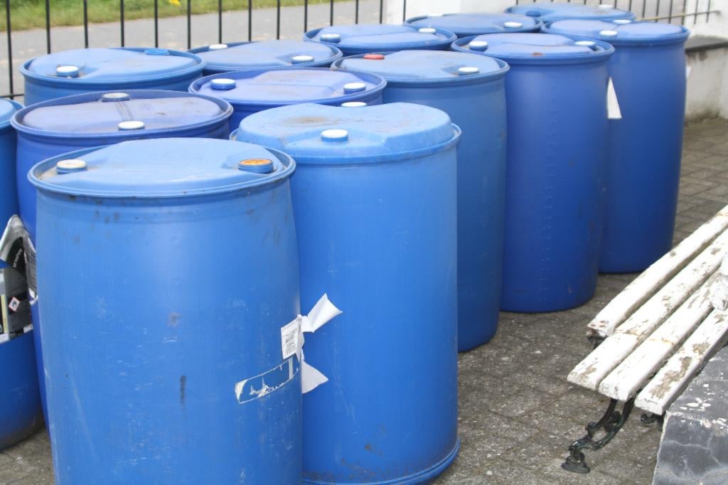 Plastiek vat, Ophalen