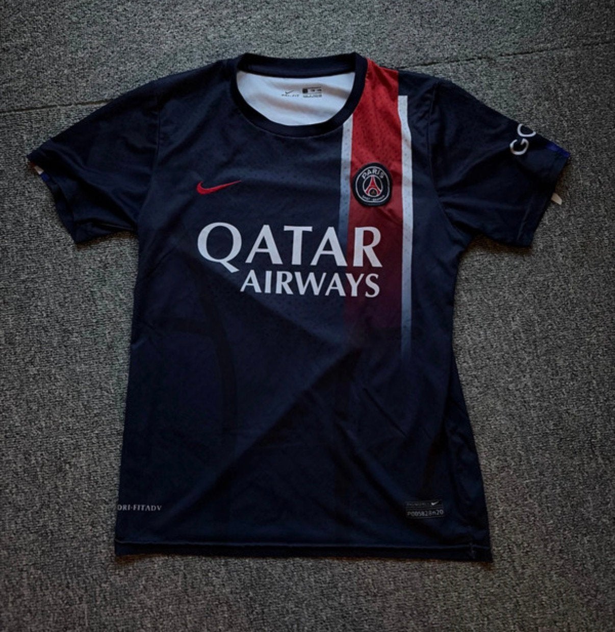 Maillot Psg domicile floqué Mbappé Nike, Enlèvement ou Envoi, Comme neuf, Maillot