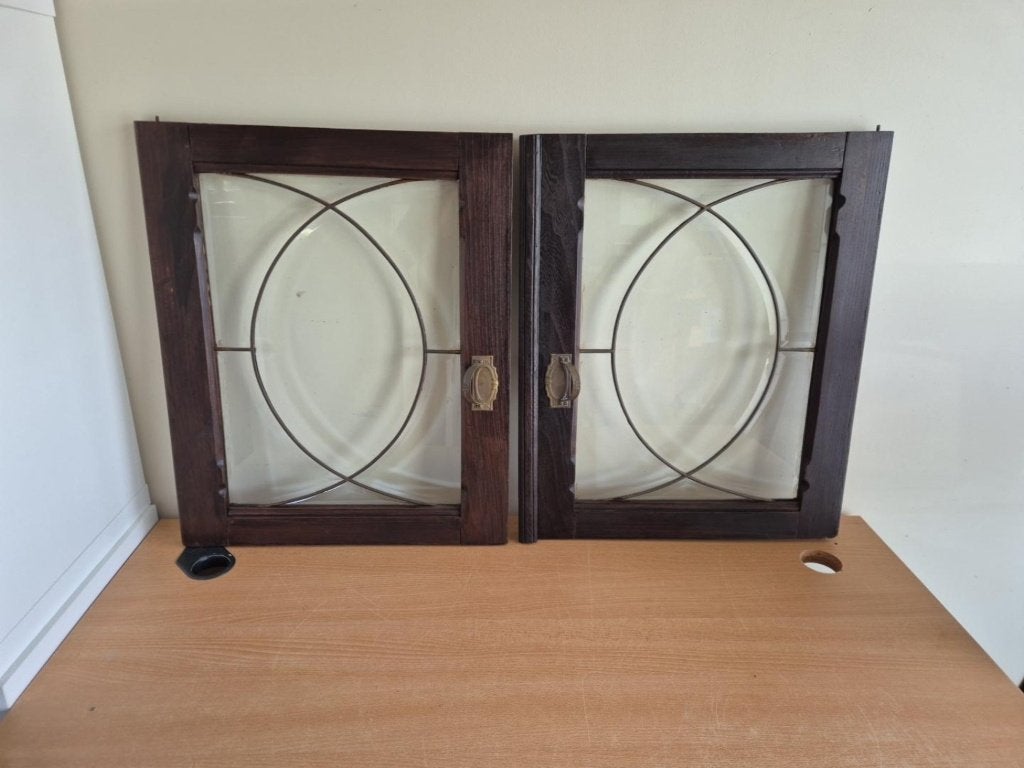 2 oude houten kastdeuren met sierglas, Enlèvement