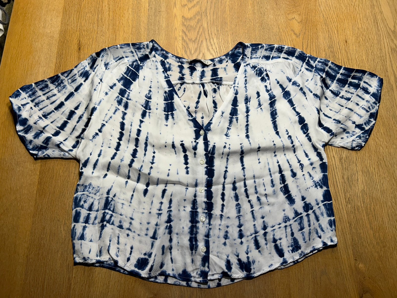 Wit blauw hemdje Stradivarius maat S, Enlèvement ou Envoi, Comme neuf, Taille 36 (S), Bleu